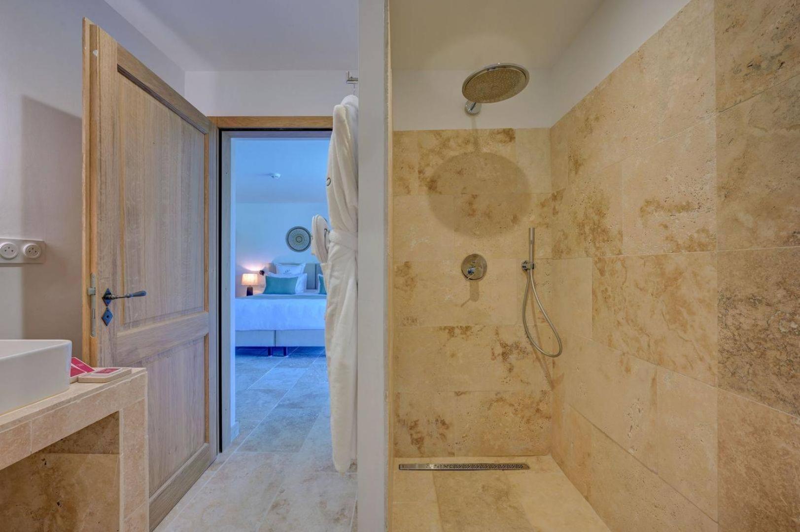 Domaine De Privadiere & Spa Uzes Exterior photo